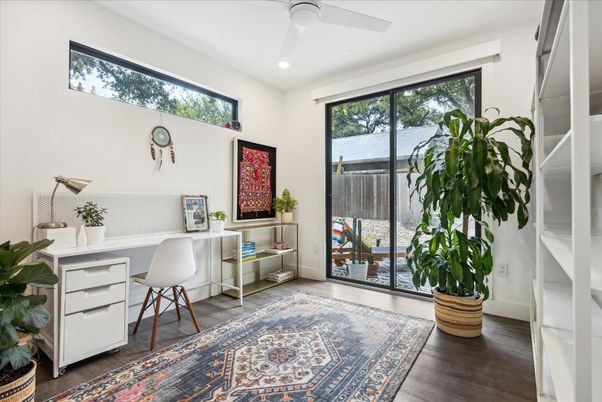 Home Office, Interior, Recessed Lighting, Wood Texture Flooring