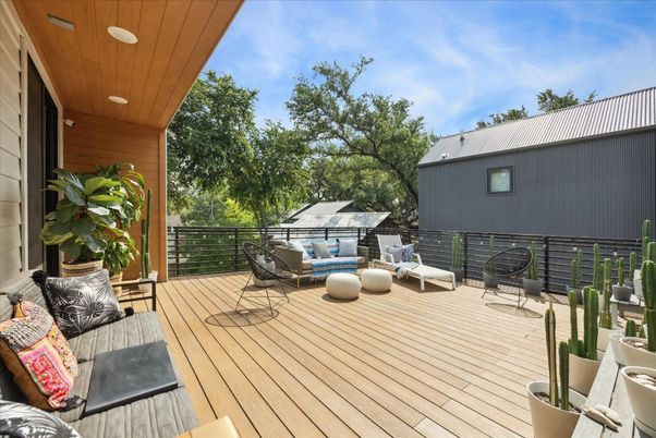 Exterior, Wood Texture Flooring