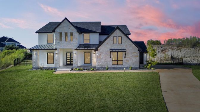 Backyard, Exterior, Facade, Brick Facade, Farmhouse