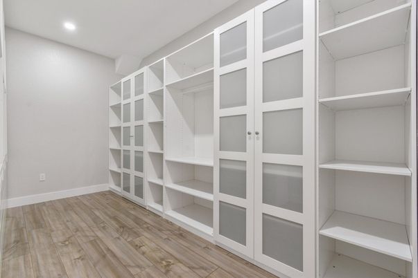 Interior, Recessed Lighting, Walk-in Closets, Wood Texture Flooring