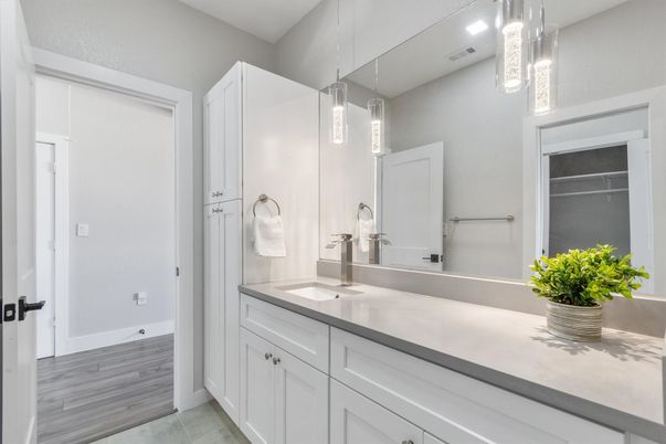 Bathroom, Dual Sink Vanities, Interior, Pendant Lights, Wood Texture Flooring