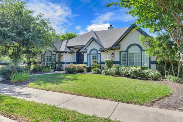 Backyard, Exterior, Facade, French Provincial