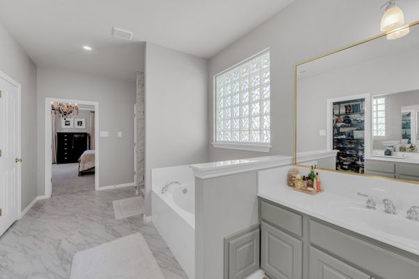 Bathroom, Interior, Marble, Recessed Lighting