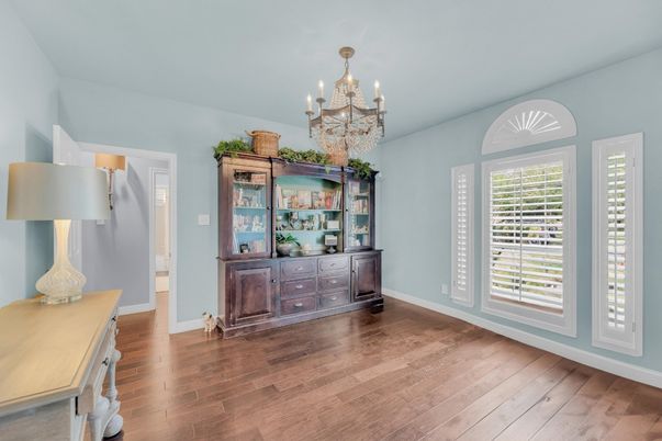 Chandelier, Interior, Wood Texture Flooring