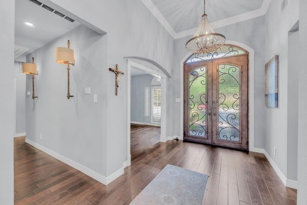 Chandelier, Interior, Recessed Lighting, Wood Texture Flooring
