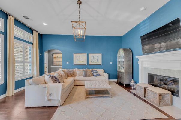 Fireplace, Interior, Living room, Pendant Lights, Recessed Lighting, Wood Texture Flooring