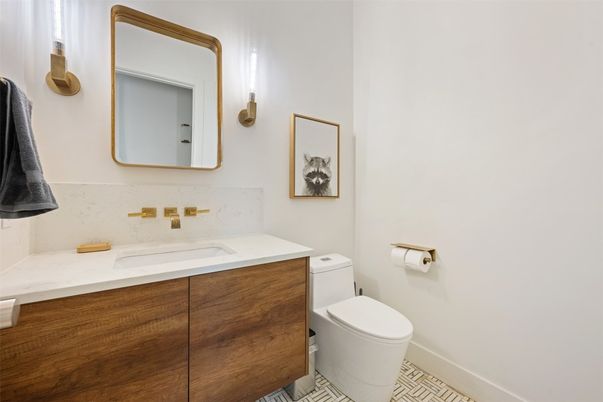 Bathroom, Interior