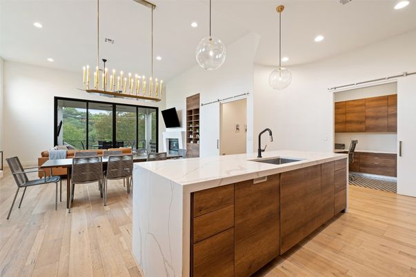 Dining room, Interior, Kitchen, Pendant Lights, Recessed Lighting, Wood Texture Flooring