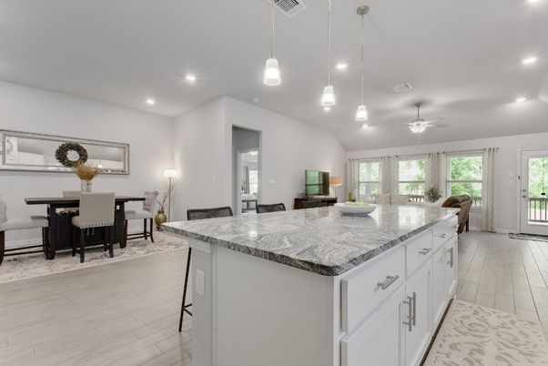 Dining room, Interior, Kitchen, Pendant Lights, Recessed Lighting, Wood Texture Flooring