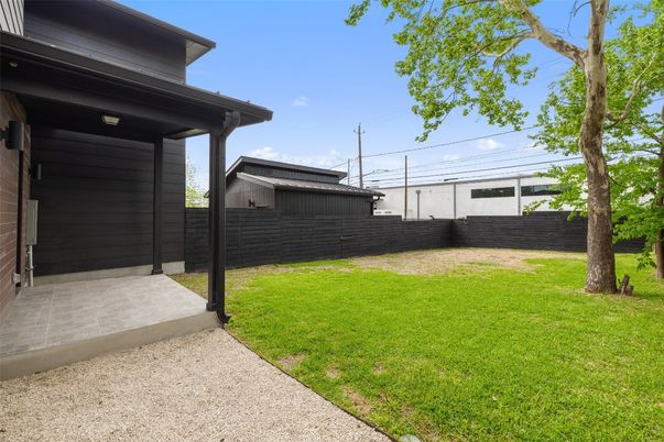 Backyard, Exterior