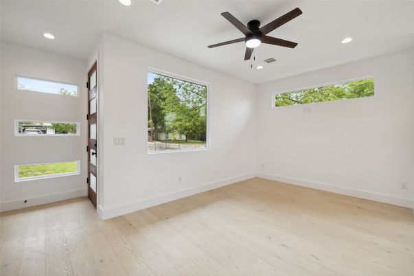 Empty room, Interior, Recessed Lighting, Wood Texture Flooring