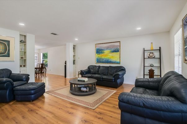 Dining room, Interior, Living room, Recessed Lighting, Wood Texture Flooring