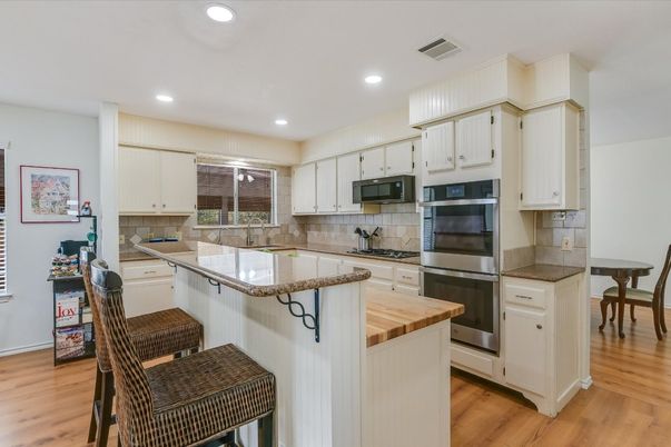 Interior, Kitchen, Recessed Lighting, Wood Texture Flooring