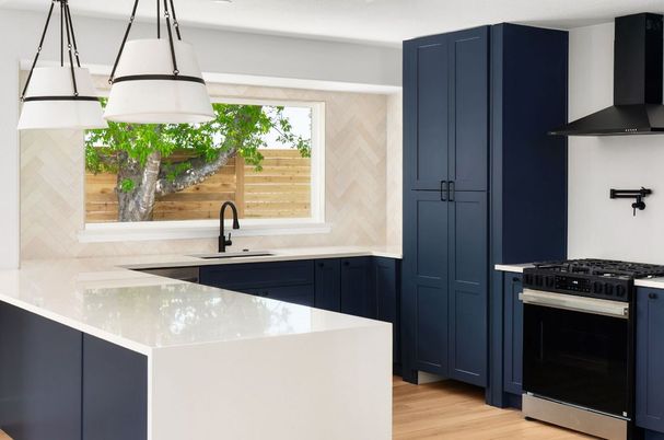Interior, Kitchen, Pendant Lights, Wood Texture Flooring