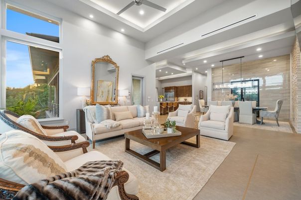 Dining room, Interior, Living room, Pendant Lights, Recessed Lighting