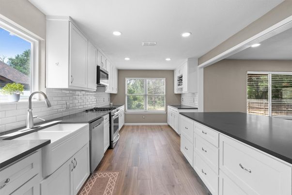 Interior, Kitchen, Recessed Lighting, Wood Texture Flooring
