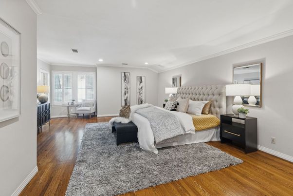 Bedroom, Interior, Recessed Lighting, Wood Texture Flooring