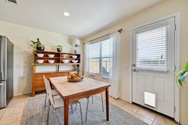 Dining room, Interior, Recessed Lighting