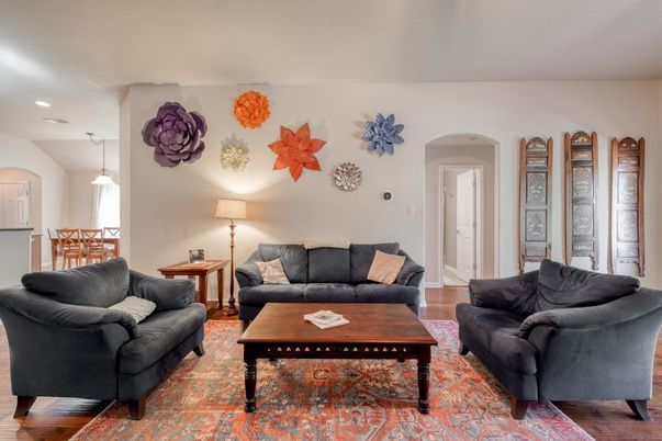 Dining room, Interior, Living room, Pendant Lights, Recessed Lighting, Wood Texture Flooring