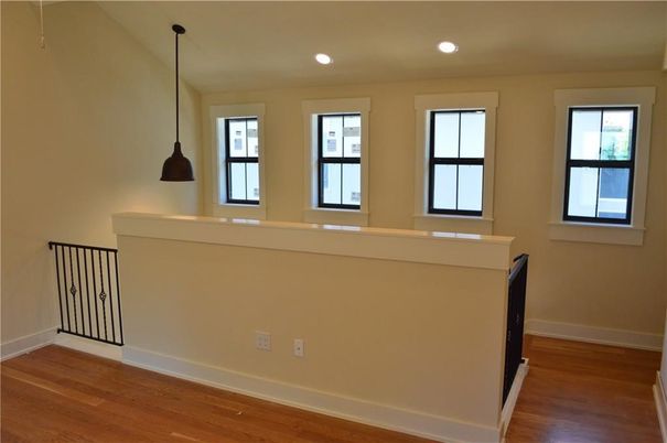 Interior, Pendant Lights, Recessed Lighting, Wood Texture Flooring