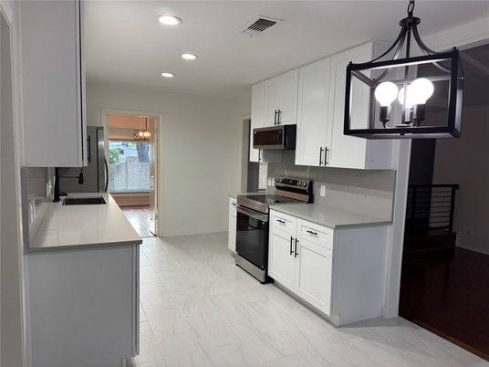 Interior, Kitchen, Pendant Lights, Recessed Lighting, Wood Texture Flooring