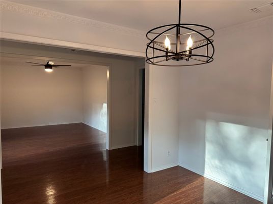 Chandelier, Empty room, Interior, Wood Texture Flooring