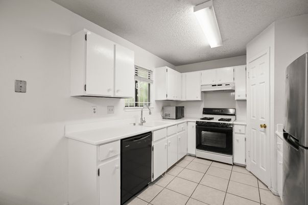Interior, Kitchen, Stainless Steel Appliances