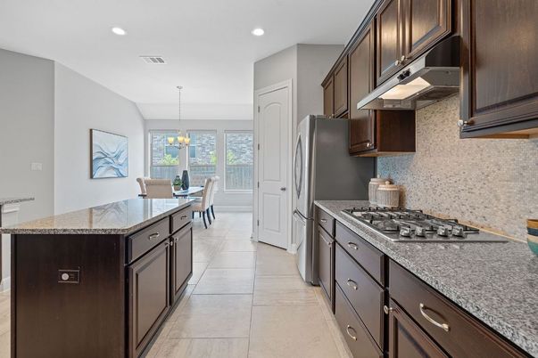 Chandelier, Dining room, Interior, Kitchen, Recessed Lighting, Stainless Steel Appliances