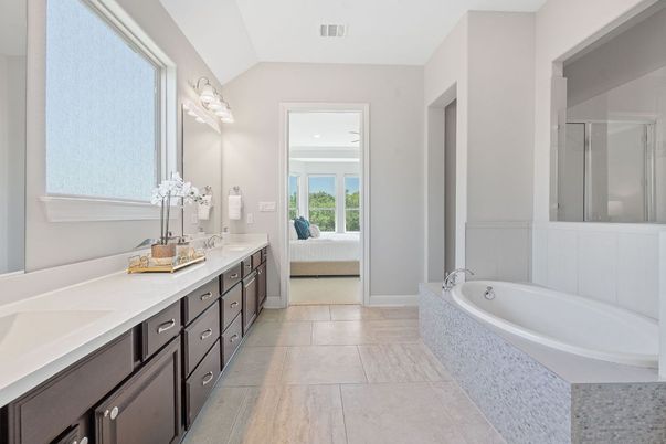 Bathroom, Bedroom, Dual Sink Vanities, Interior