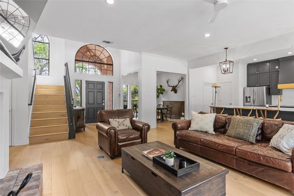 Interior, Kitchen, Living room, Pendant Lights, Recessed Lighting, Wood Texture Flooring
