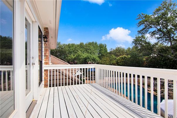 Exterior, Wood Texture Flooring