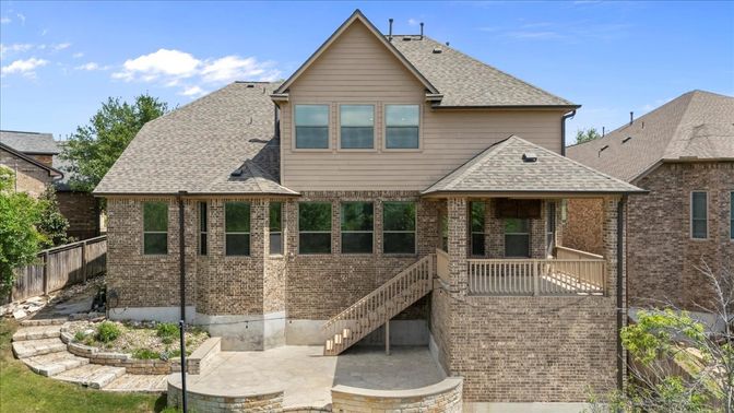 Exterior, Facade, Brick Facade, Brick Traditional