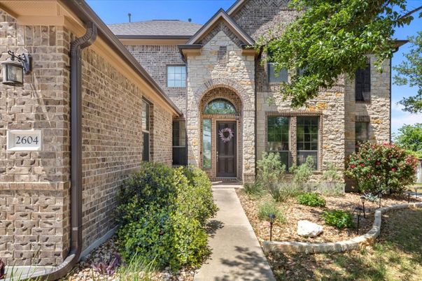 Exterior, Facade, Brick Facade, Brick Traditional