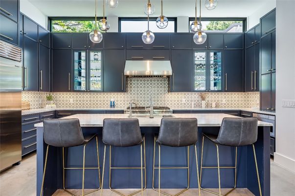 Interior, Kitchen, Pendant Lights, Stainless Steel Appliances