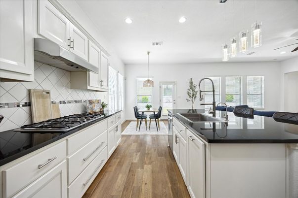 Dining room, Interior, Kitchen, Pendant Lights, Recessed Lighting, Wood Texture Flooring