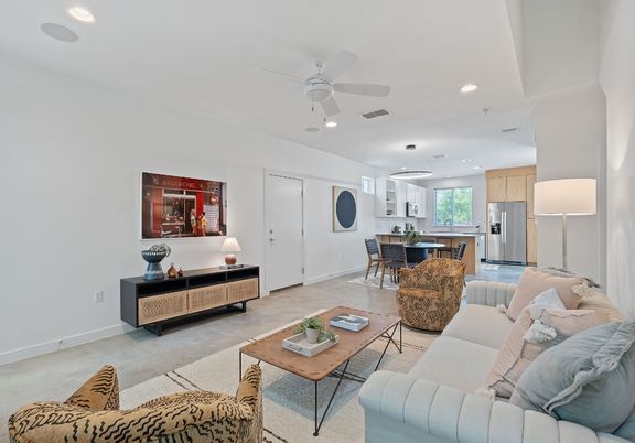 Dining room, Interior, Kitchen, Living room, Pendant Lights, Recessed Lighting, Stainless Steel Appliances