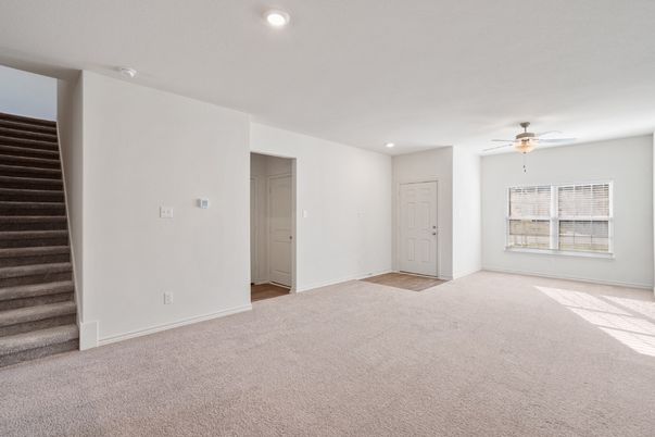 Empty room, Interior, Recessed Lighting