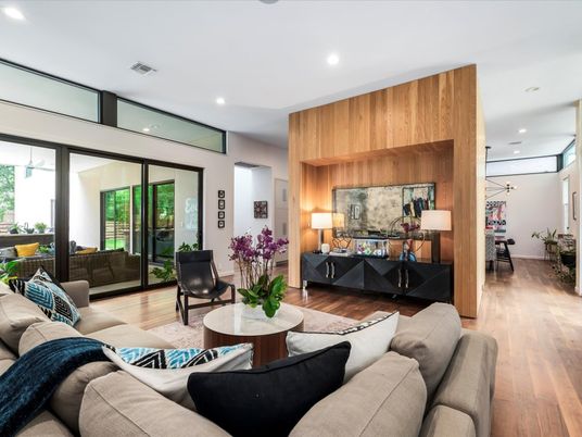 Interior, Living room, Recessed Lighting, Wood Texture Flooring