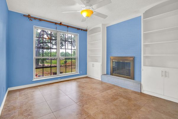 Empty room, Fireplace, Interior