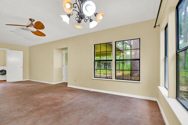 Chandelier, Empty room, Interior