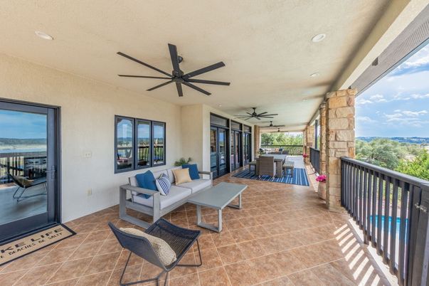 Exterior, Recessed Lighting