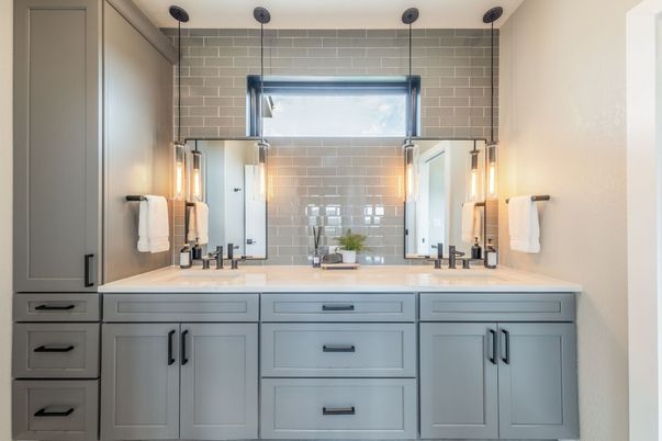 Bathroom, Dual Sink Vanities, Interior, Pendant Lights