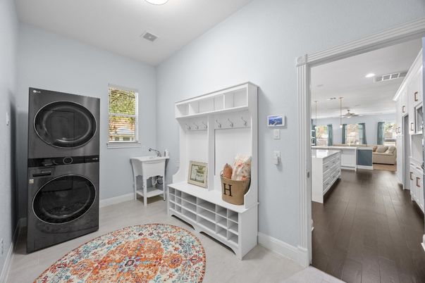 Interior, Pendant Lights, Recessed Lighting, Utility Closets, Washer, Wood Texture Flooring