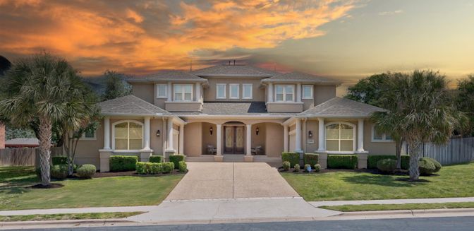Exterior, Facade, Mediterranean