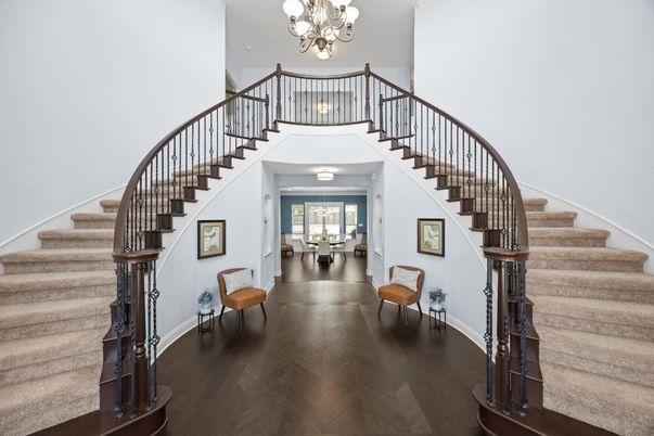 Chandelier, Interior, Wood Texture Flooring