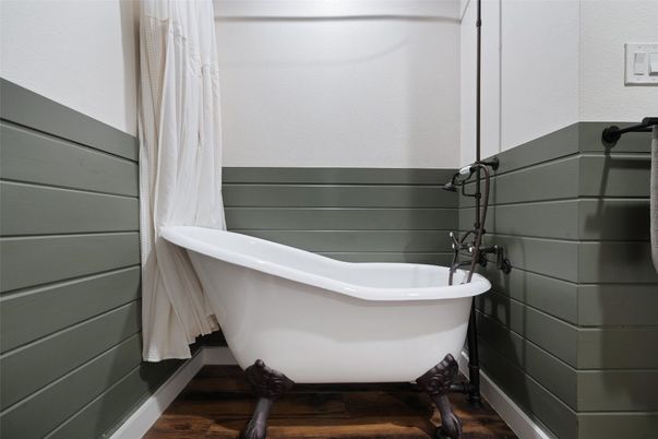 Bathroom, Free Standing Baths, Interior, Wood Texture Flooring