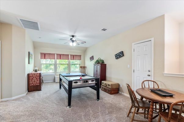 Billiard Table, Game Room, Interior