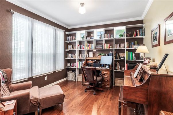 Home Office, Interior, Piano, Wood Texture Flooring