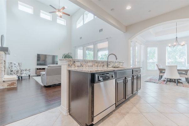 Chandelier, Dining room, Interior, Kitchen, Living room, Recessed Lighting, Wood Texture Flooring