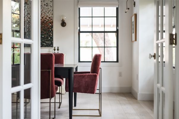 Dining room, Interior